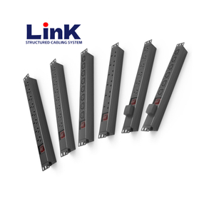 Unité de distribution d'alimentation Low-profile Slim Compact PDU pour une utilisation en réseau